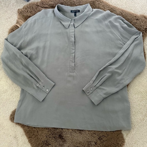 SALE‼️Elegant Silk Eileen Fisher Gray Blouse - Picture 2 of 7